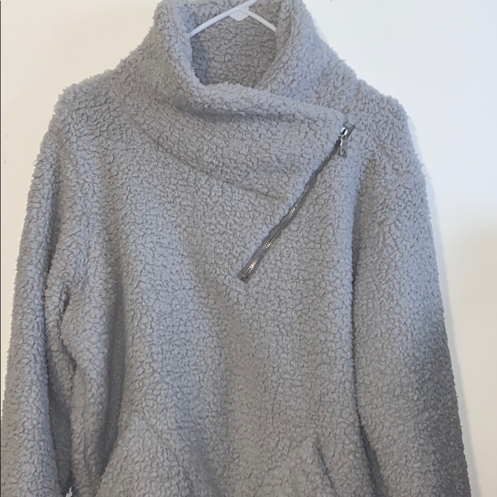 Gray Sherpa with zipper neck